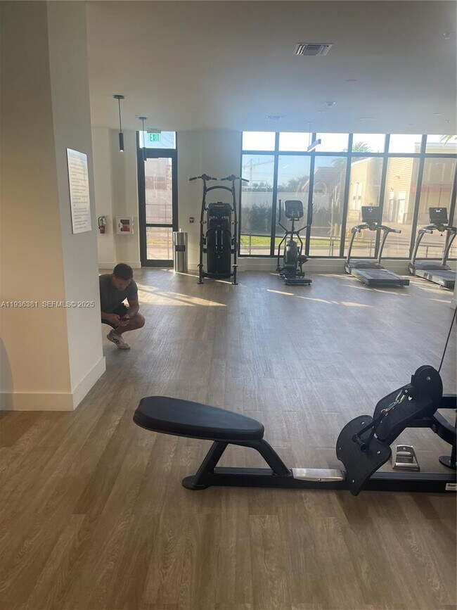 Building Photo - 4465 Griffin Rd