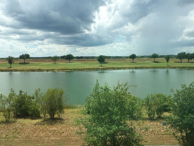 Building Photo - BEAUTIFUL CHAMPIONSGATE HOME WITH LAKE VIEW