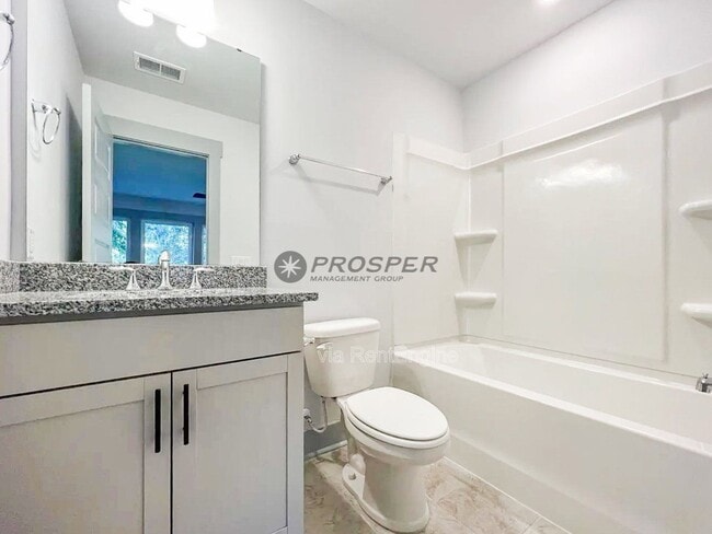 Building Photo - 1806 Orangeburg St