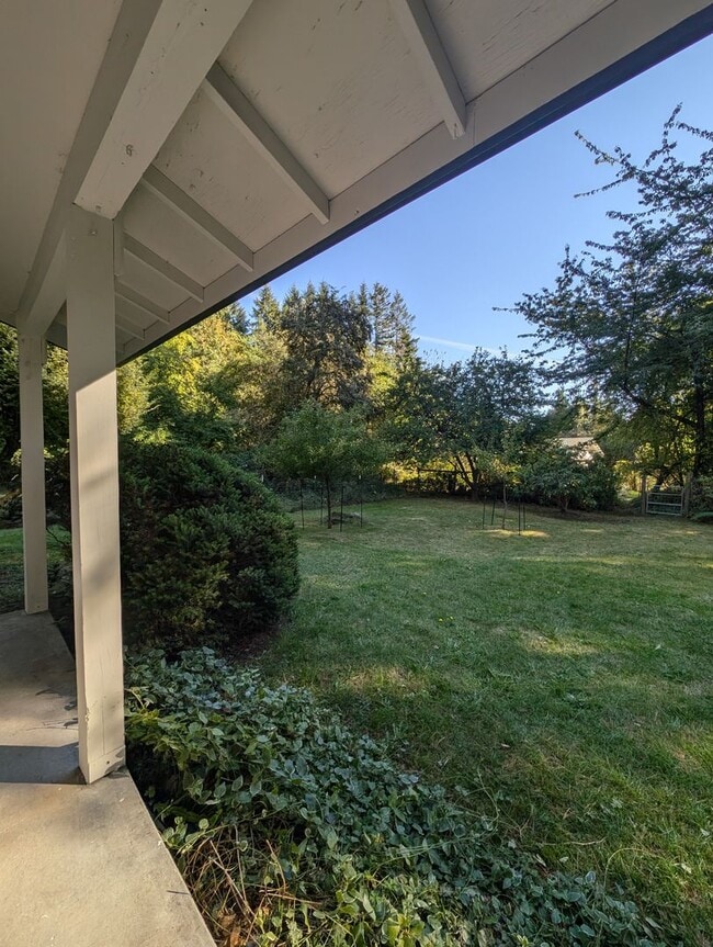 Building Photo - Two Bedroom for Rent in Brownsville! Large & Private Lot, Pets Allowed, Close to Bases & More!