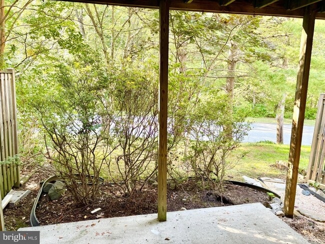 Building Photo - 1436 Point O Woods Ct