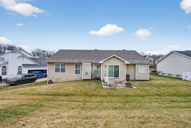 Building Photo - 1609 Valley Hill Ct