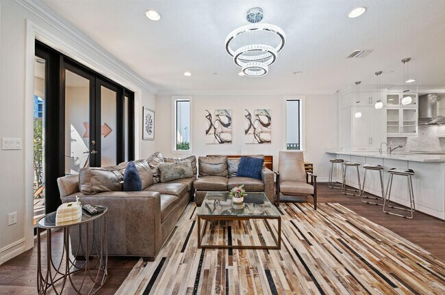 Building Photo - 95 Isle of Venice Dr