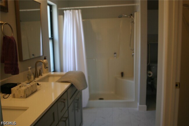 Building Photo - 15472 Admiralty Cir
