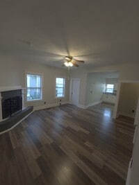 Building Photo - 127 Poplar Ave