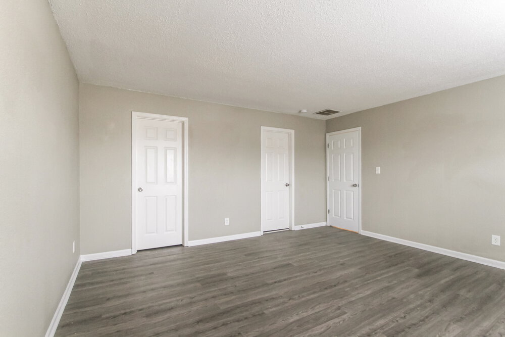 Building Photo - 607 Sweet Creek Dr