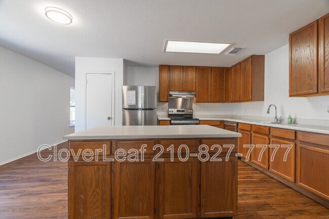Building Photo - 15407 Canteen Creek Dr