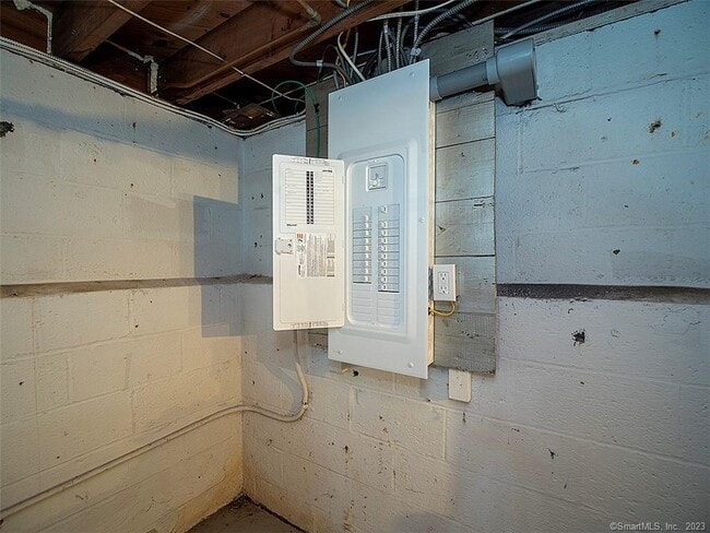 Building Photo - 30 Seaview Ave