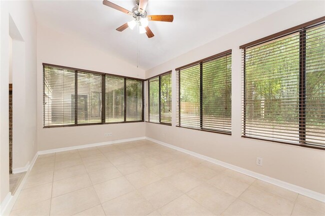 Building Photo - 6632 NW 52nd Terrace