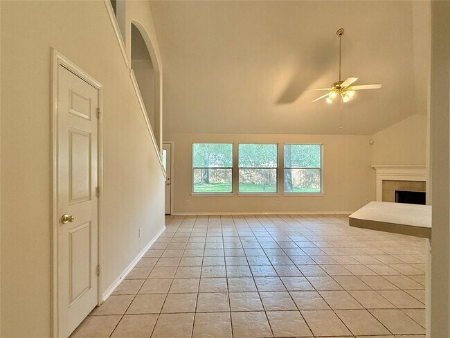 Building Photo - 110 S Merryweather Cir