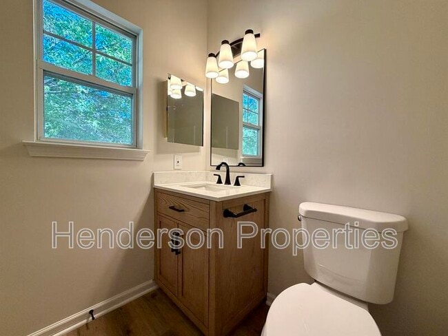 Building Photo - 6415 Mallard View Ln