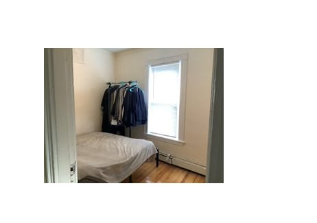 Building Photo - 72 Prentiss St