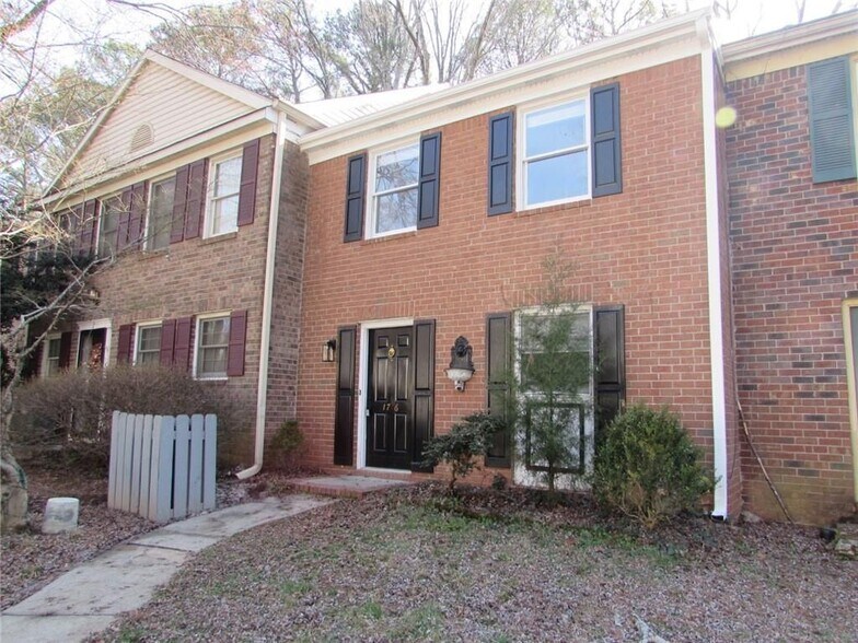 Building Photo - 1716 Twin Brooks Dr SE