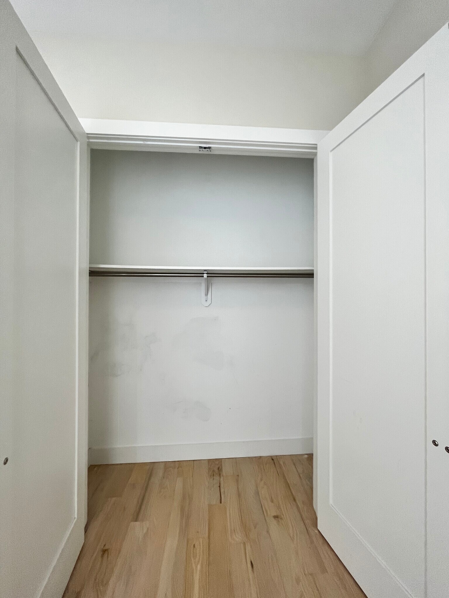 Building Photo - 609 Communipaw Ave