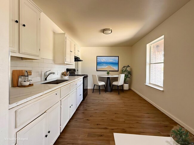 Building Photo - Sky Harbor 3 Bdrm 1 Bath Home