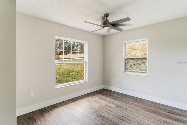 Building Photo - 616 Water Rd