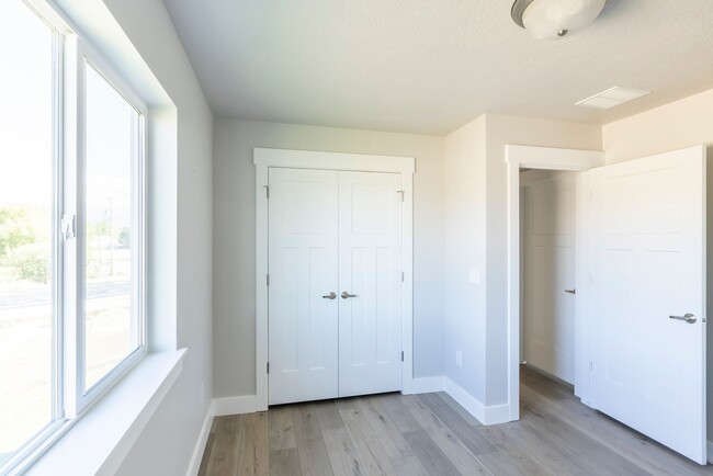 Building Photo - Heber Home in Brookside