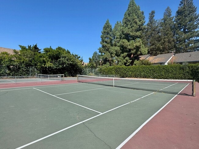 Building Photo - Wow! What a Great Home! Available Now!