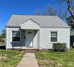 Building Photo - Adorable 2 bedroom 1 bath home in Tulsa.