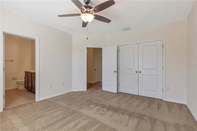 Building Photo - Beautiful, Clean and ready for move in 3/3/1cg Townhouse