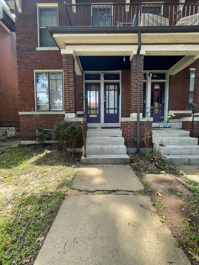 Building Photo - 3117-3119 Lackland Ave