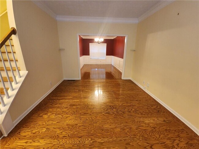 Building Photo - 350 Saddle Bridge Dr