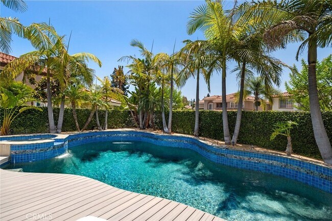 Building Photo - 12380 Marlow Ave