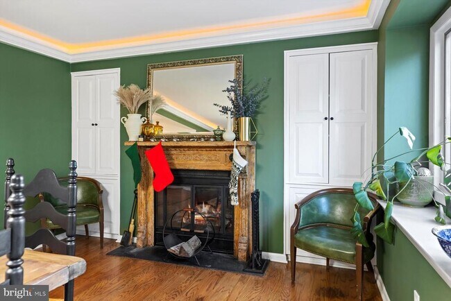 Building Photo - 64 Parchment Dr