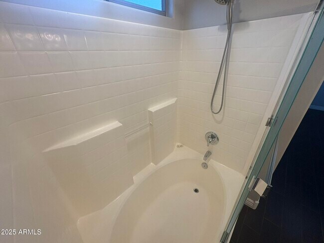 Building Photo - 17633 N 41st St