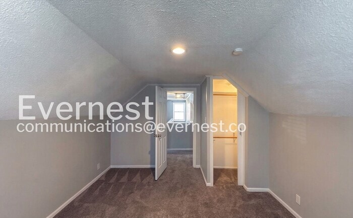 Building Photo - 5513 Reeds Rd