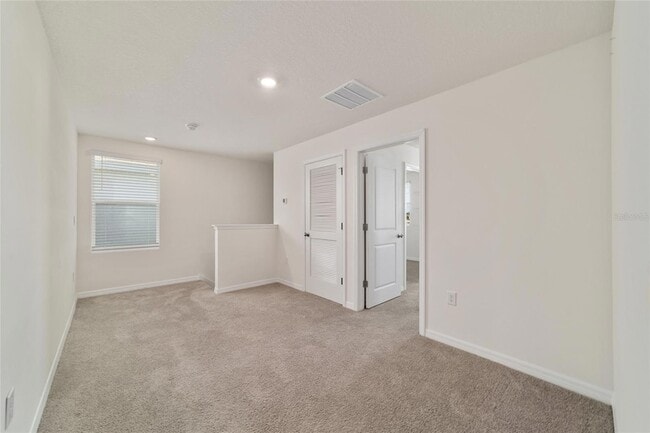 Building Photo - 8741 SW 45th Ct