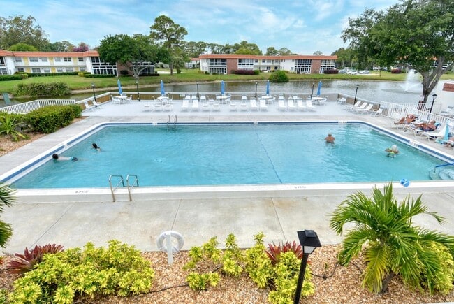 Building Photo - 1225 NW 21st St