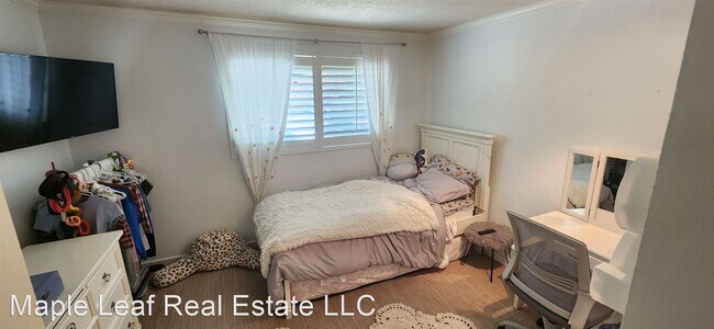 Building Photo - 3 br, 3 bath House - 20911 30th Dr SE