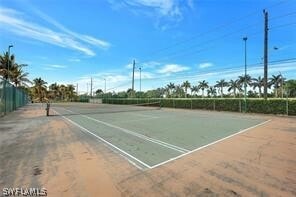 Building Photo - 150 Santa Clara Dr