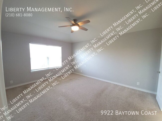 Building Photo - Charming One- Story Home On a GREENBELT LO...