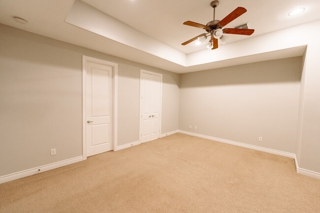 Building Photo - 1403 Dart St
