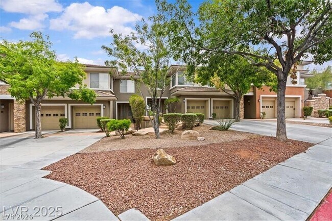 Building Photo - 664 Peachy Canyon Cir