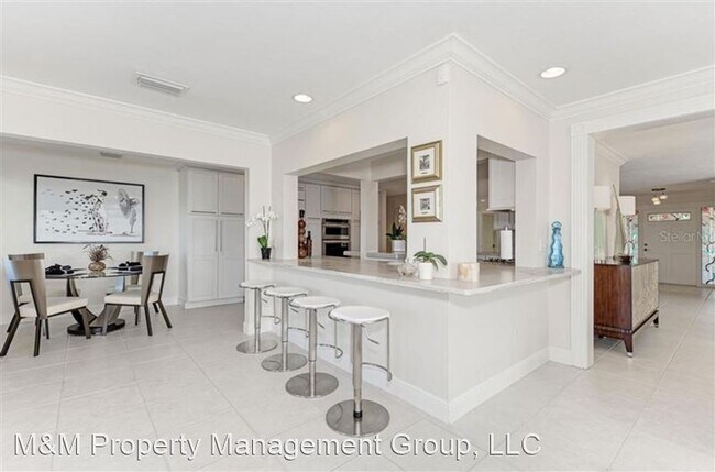 Building Photo - 7692 Cove Terrace