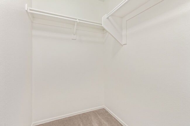 Building Photo - New Listing in El Mirage