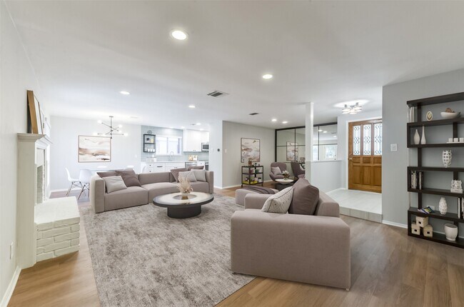Building Photo - 22803 Merrymount Dr