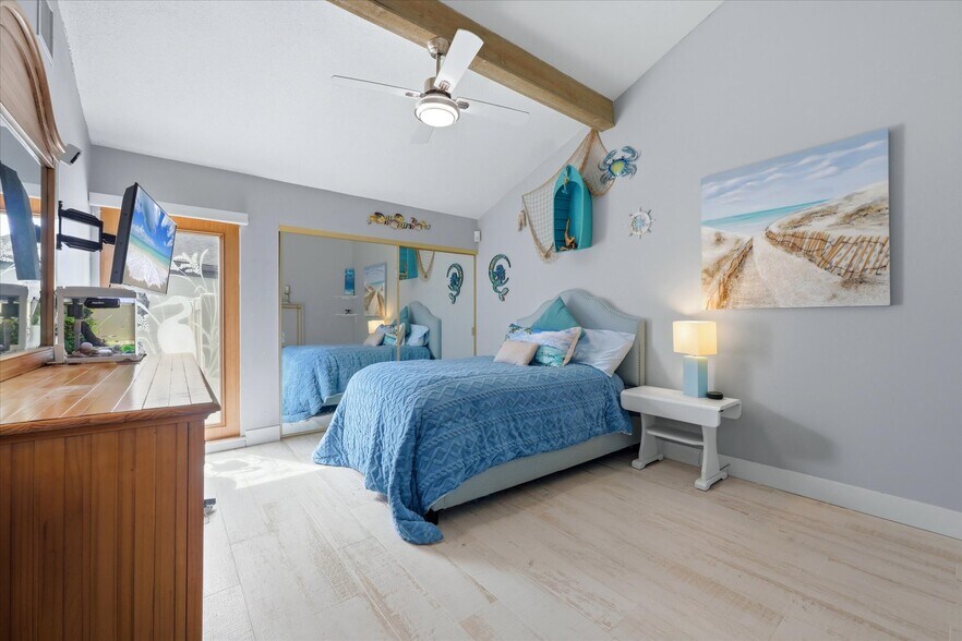 Building Photo - 4401 Glebe Farm Rd