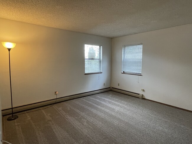 Building Photo - 21 El Sereno Dr