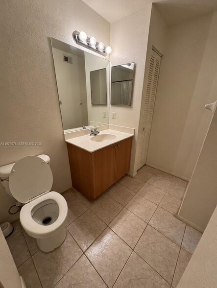 Building Photo - 1740 Palm Cove Blvd