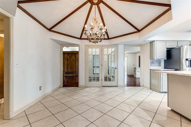 Building Photo - 10009 Chimney Hill Ln