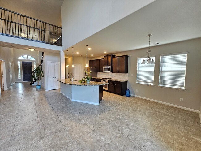 Building Photo - 24258 Via Vitani Dr