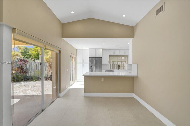 Building Photo - 1361 Springside Dr