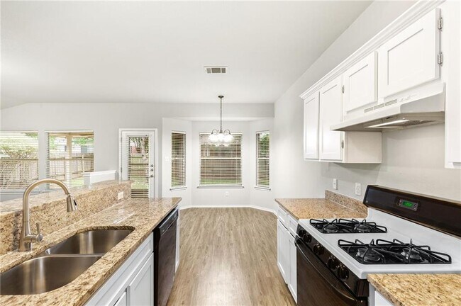 Building Photo - 9417 Bradner Dr