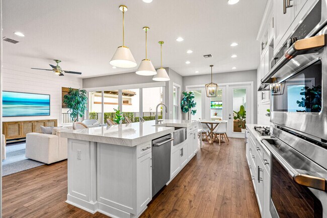 Building Photo - 13109 Alton Rd