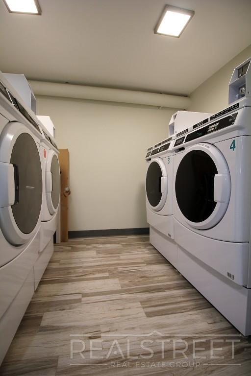 Building Photo - Stunning New 2 Bed in Crown Heights with Lounge & Backyard!