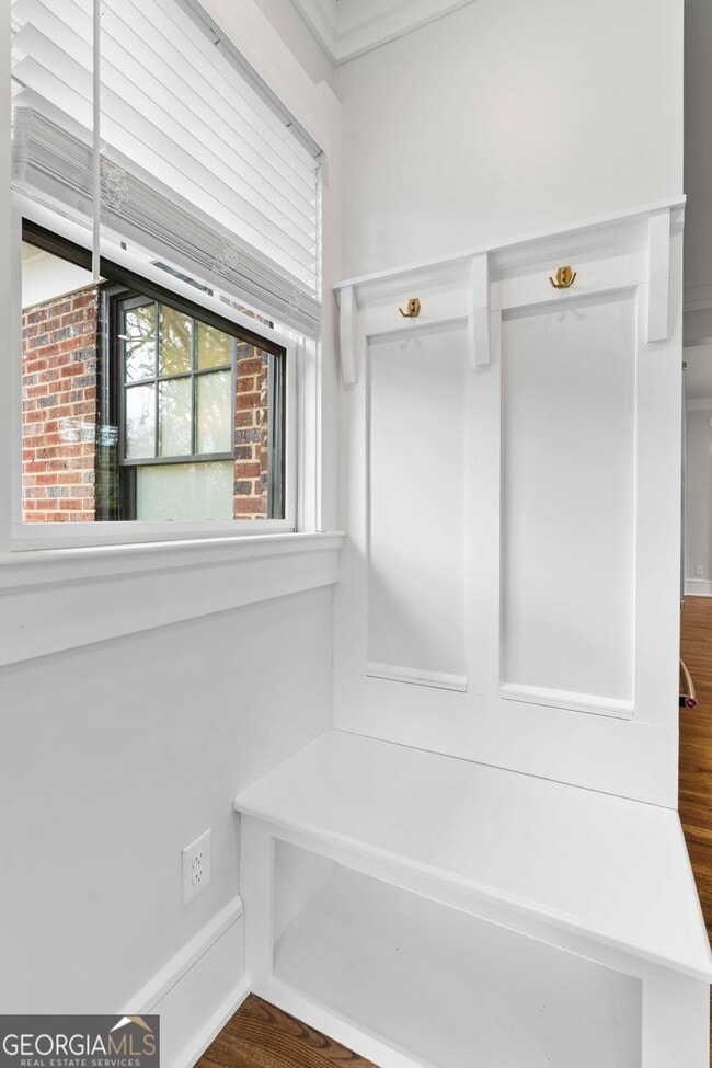 Building Photo - 795 St Charles Ave NE